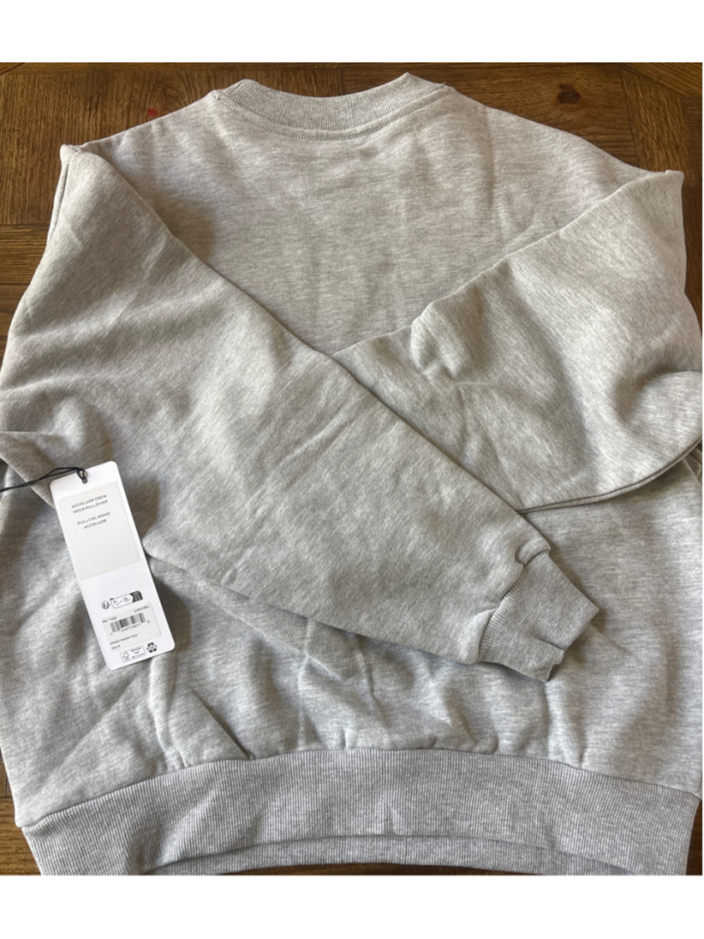 Women's Alo Yoga Accolade Crewneck pullover heather gray Size S - Picture 2 of 4